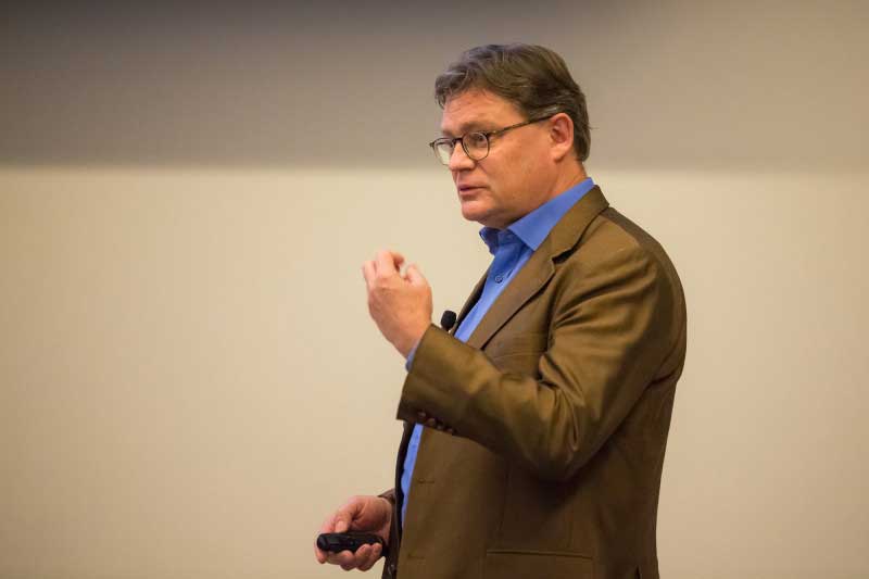 Speexx2019_small-26-1-800×533-1