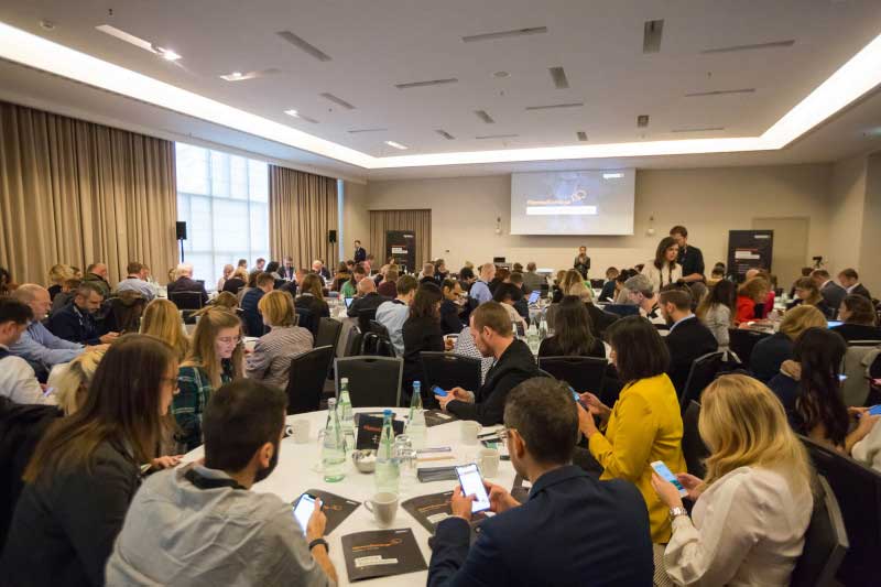Speexx2019_small-9-1-1-800×533-1